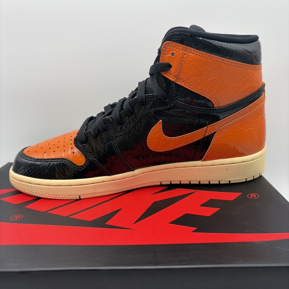Size 9.5 - Jordan 1 Retro OG High Shattered Backboard 3.0 (555088-028) - Picture 8 of 10